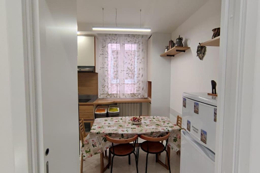 Elegante Alloggio Zona Storica Lecco Kültér fotó
